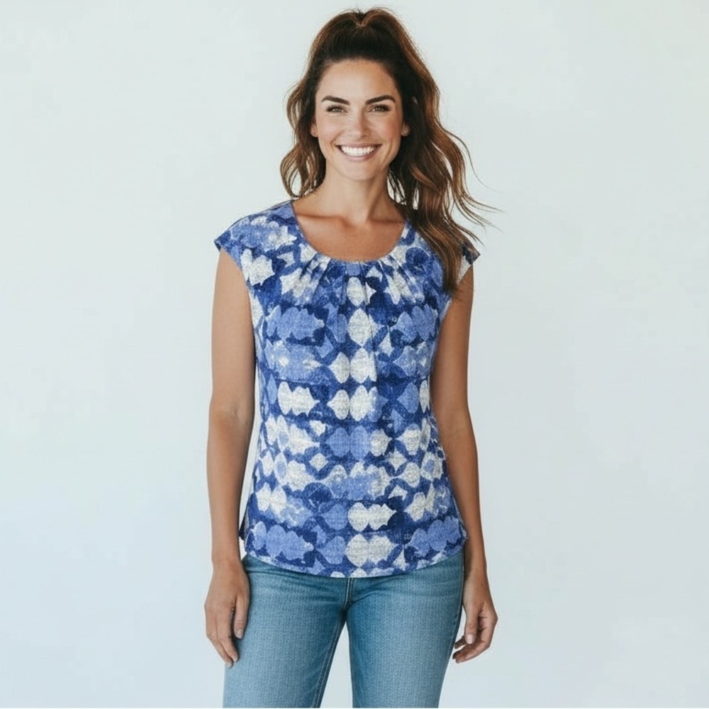 Ann Taylor Petite Blue Abstract Sleeveless Top SP